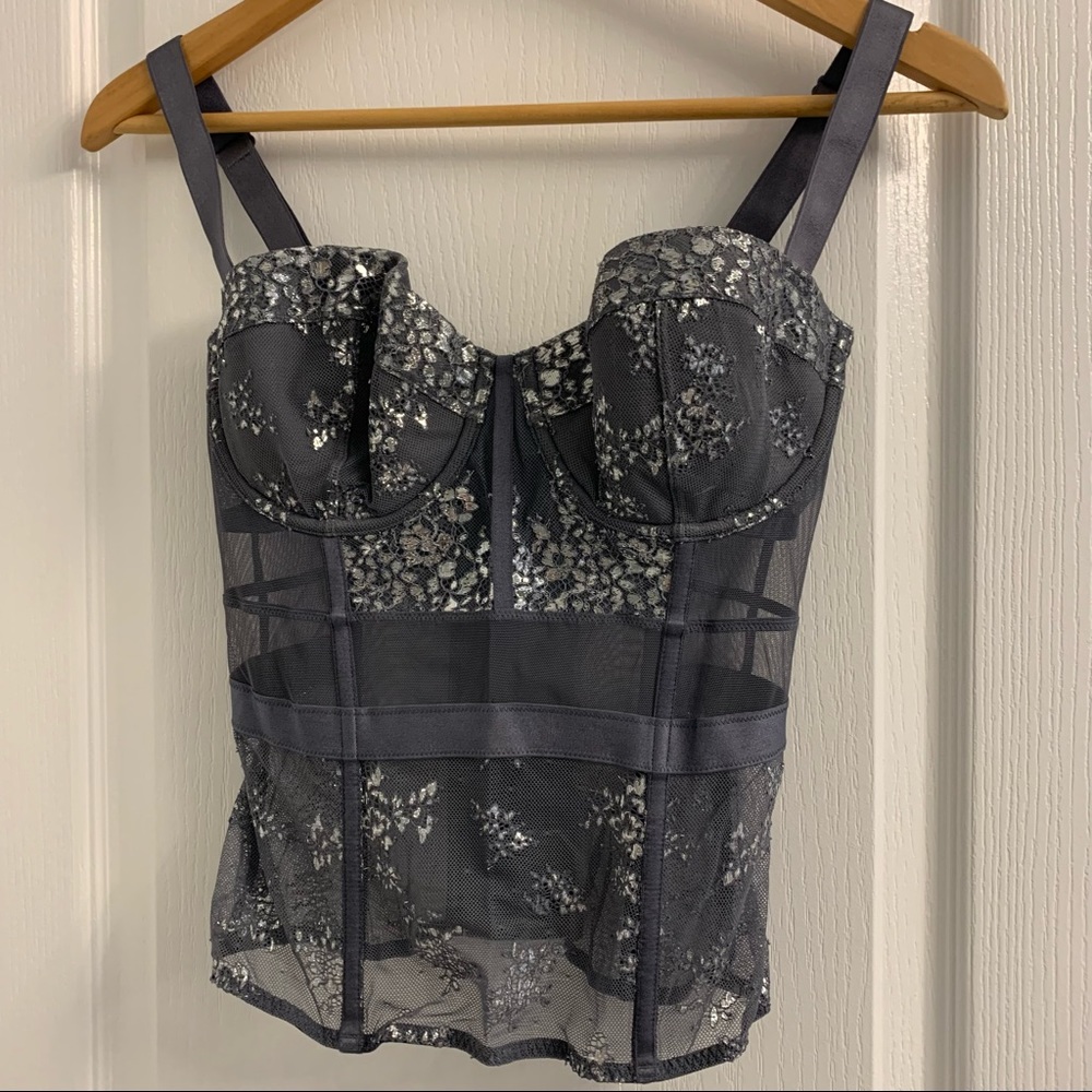 VICTORIA SECRET GRAY CORSET SILVER ACCENTS, size 34D
